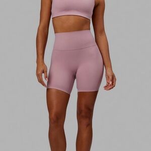 Elixir Mid-Length Shorts- Cosmetic Pink